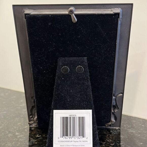 Metal Baby Frame   - Picture 5 of 5